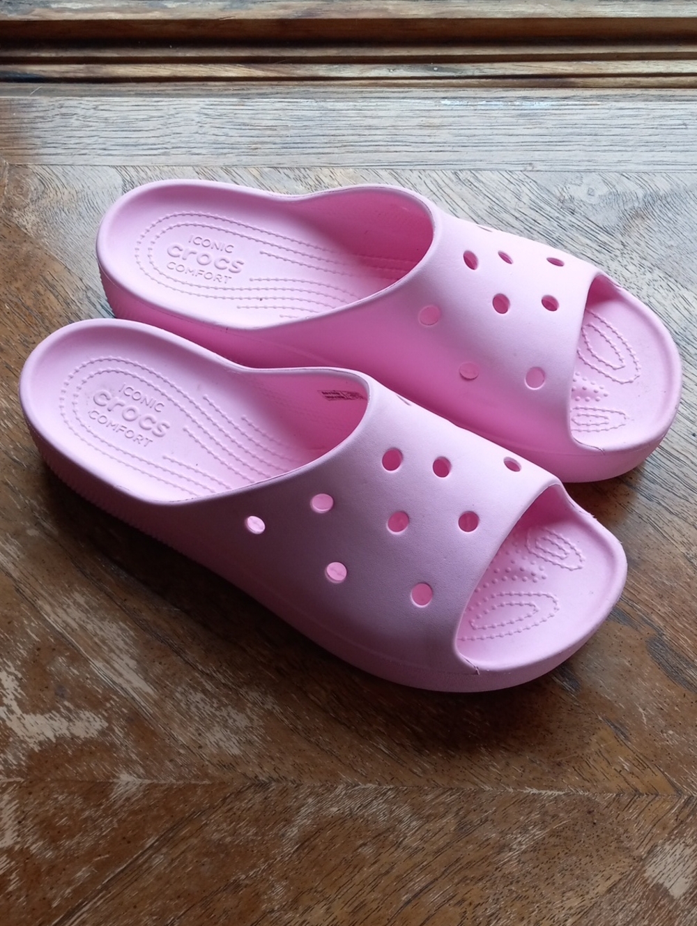 CROCS Pink Slide Sandals